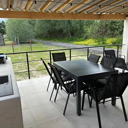 Location De En Campagne Avec Acces Piscine 度假居 *